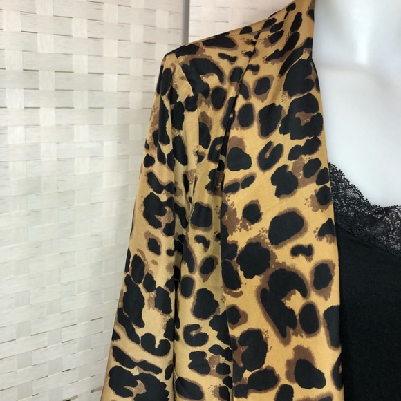 EUC Pearl leopard print jacket 3/4 sleeve Sz L - Picture 3 of 5